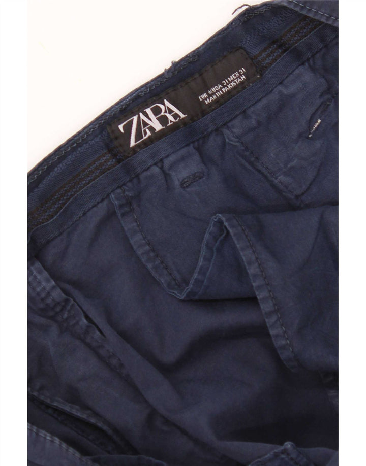 Schmale, verkürzte Herrenhose von Zara, EU 40, Mittel W31 L26, Marineblau
