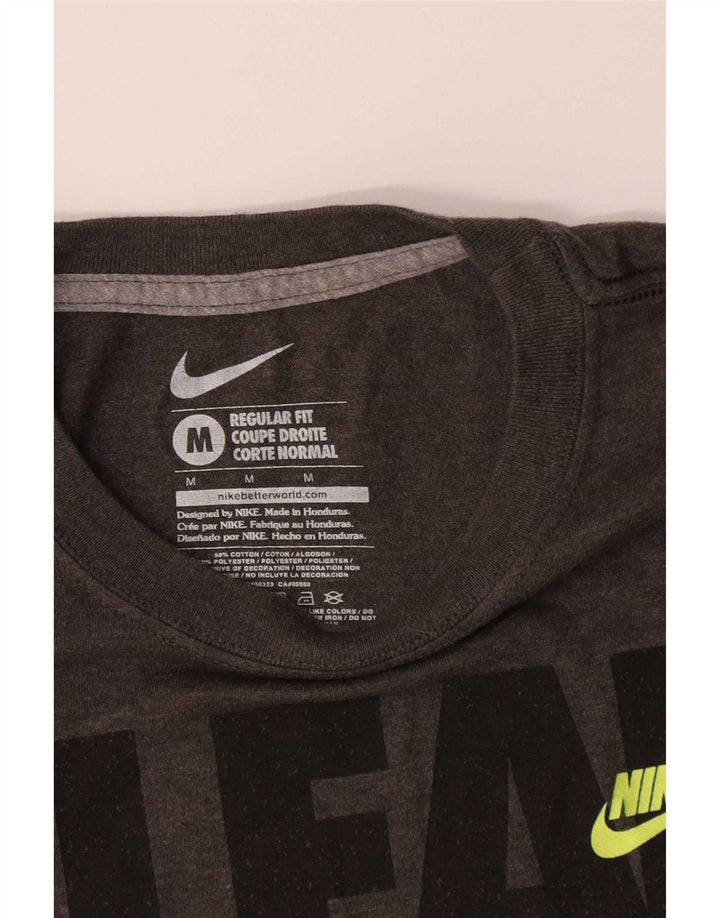 Nike Herren-T-Shirt mit regulärer Passform, mittelgrau meliertem Polyester