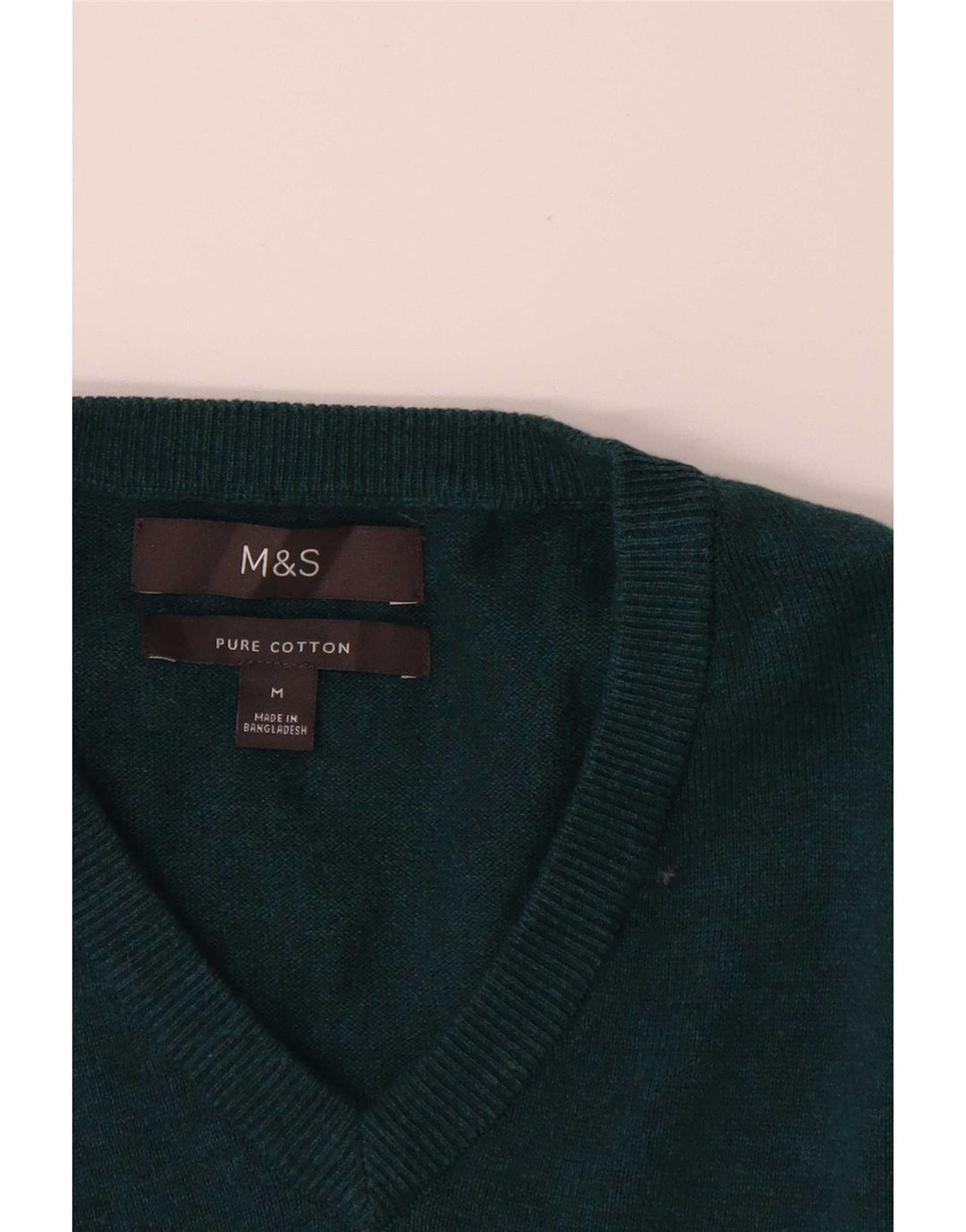Marks & Spencer Herren-Pullover mit V-Ausschnitt aus mittelgrüner Baumwolle