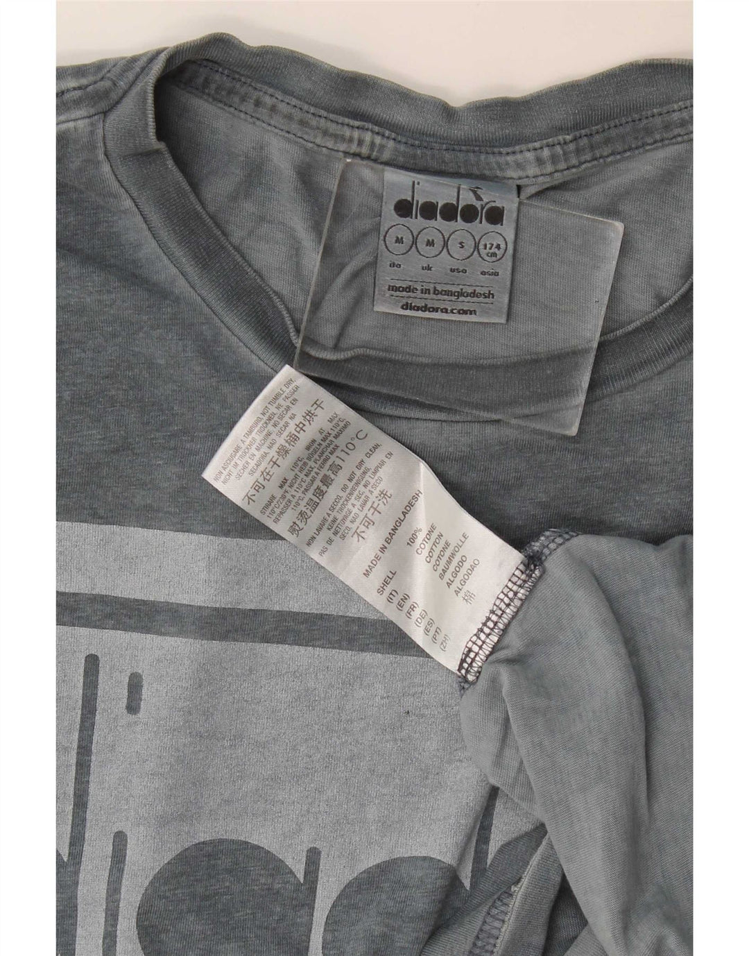 Diadora Herren Grafik-T-Shirt-Oberteil aus mittelgrauer Baumwolle