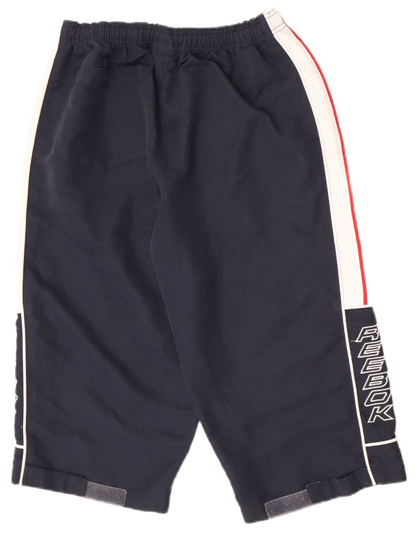 Reebok Herren Graphic Bermuda Sport Shorts Small Marineblau Farbblock