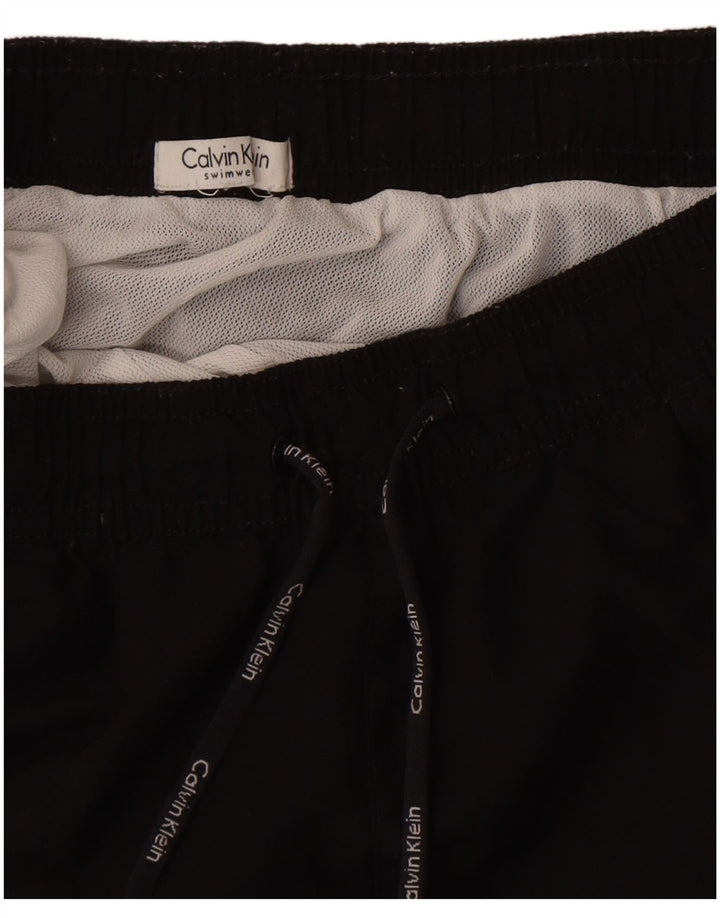 Calvin Klein Herren-Badeshorts mit Grafik, Größe S, Schwarz, Farbblock
