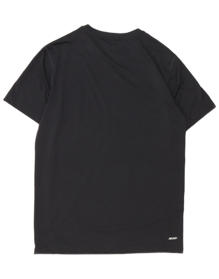 New Balance Herren Grafik-T-Shirt-Oberteil Mittelschwarzes Polyester