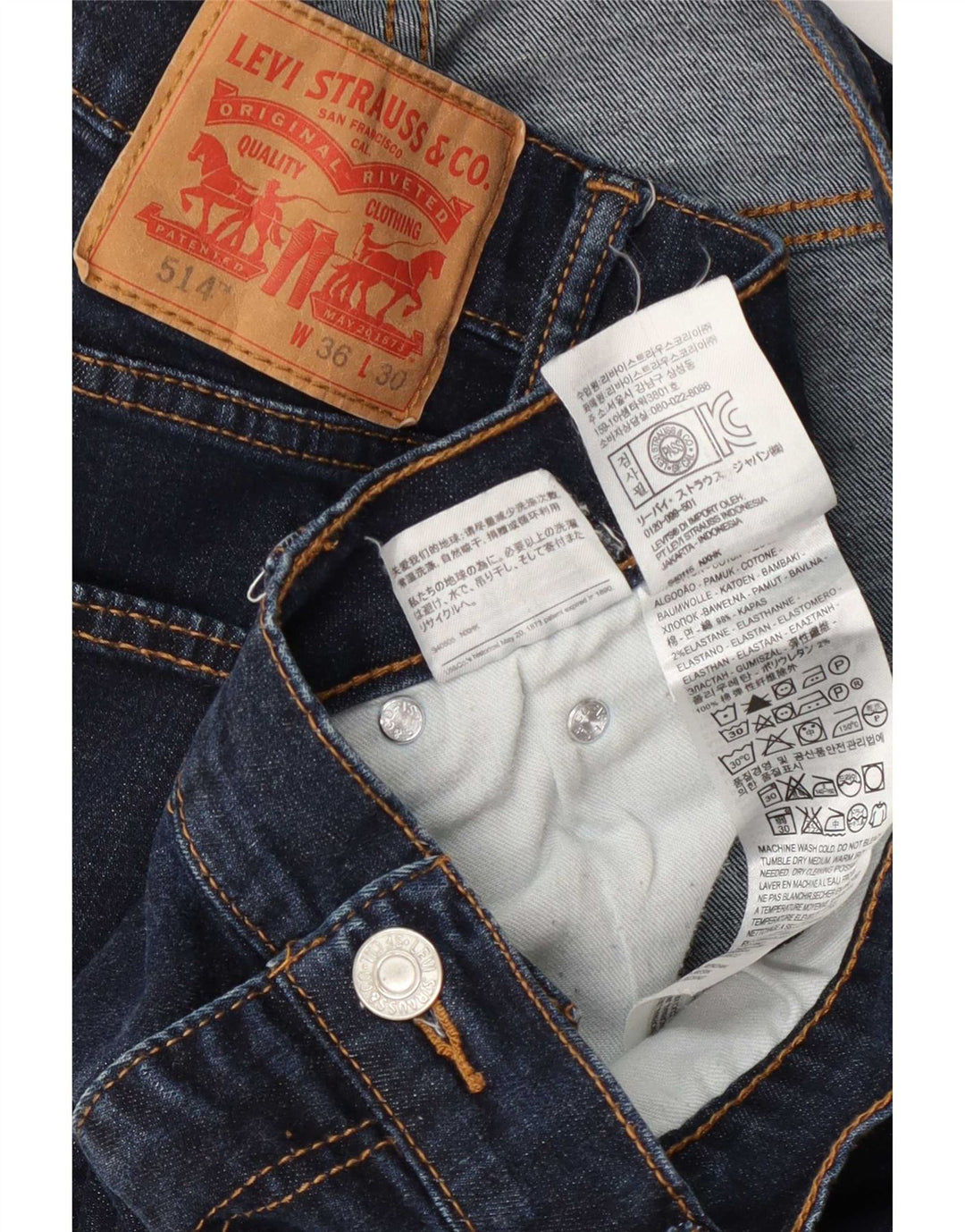 Levi's Herren 514 verkürzte Jeans W36 L25 marineblaue Baumwolle