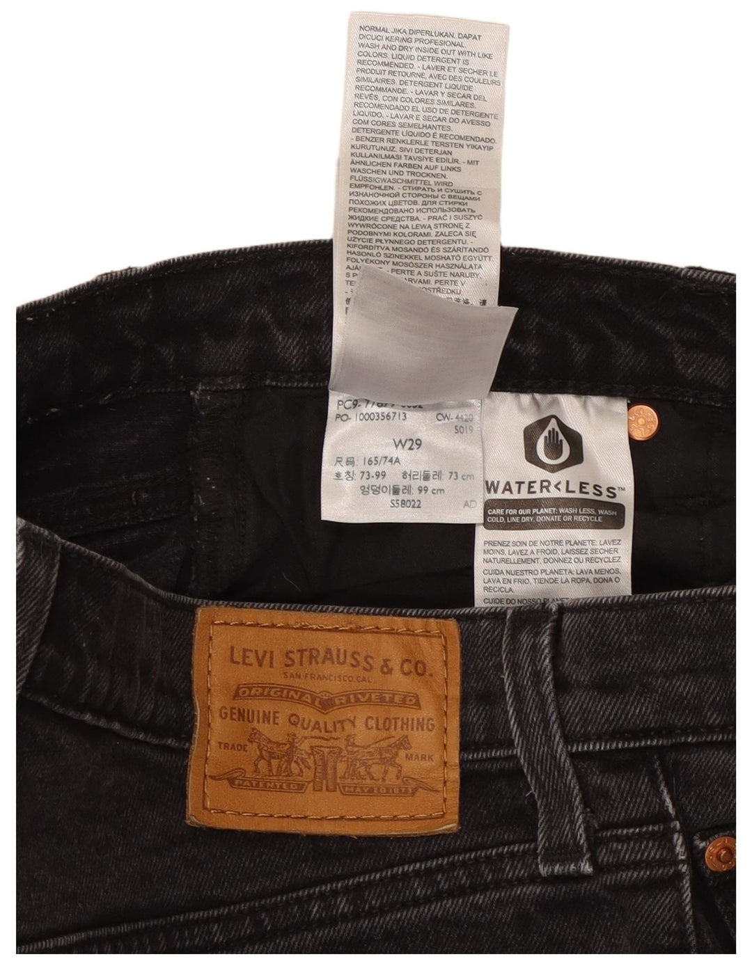 Levi's Damen Jeansshorts W29 Mittelschwarze Baumwolle