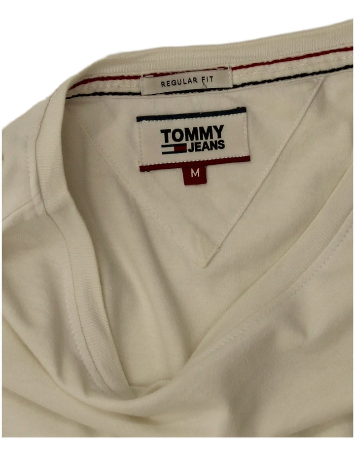 Tommy Hilfiger Herren-T-Shirt mit normaler Passform, mittelweiße Baumwolle