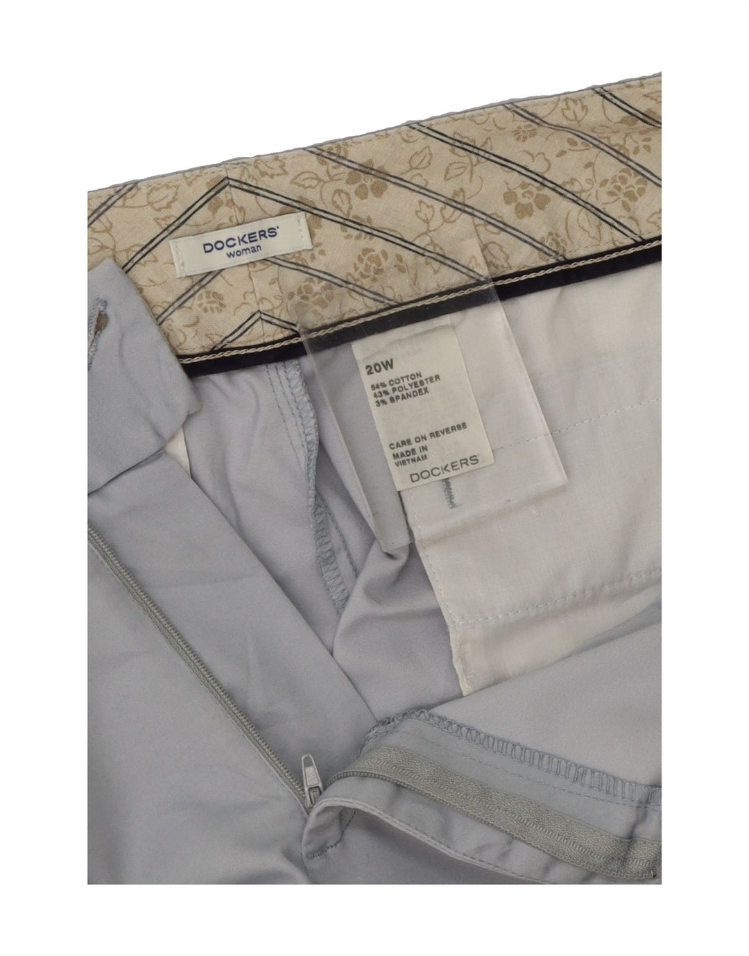 DOCKERS Womens Bermuda Shorts US 20 3XL W40  Grey Cotton Vintage Dockers and Second-Hand Dockers from Messina Hembry 