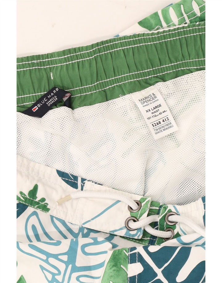 Marks & Spencer Herren Blue Harbour Badeshorts 2XL Weiß geblümt