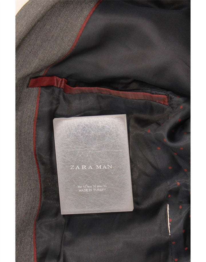 Zara Herren-Blazer mit 2 Knöpfen, EU 46, mittelgrau, Fischgrätenmuster