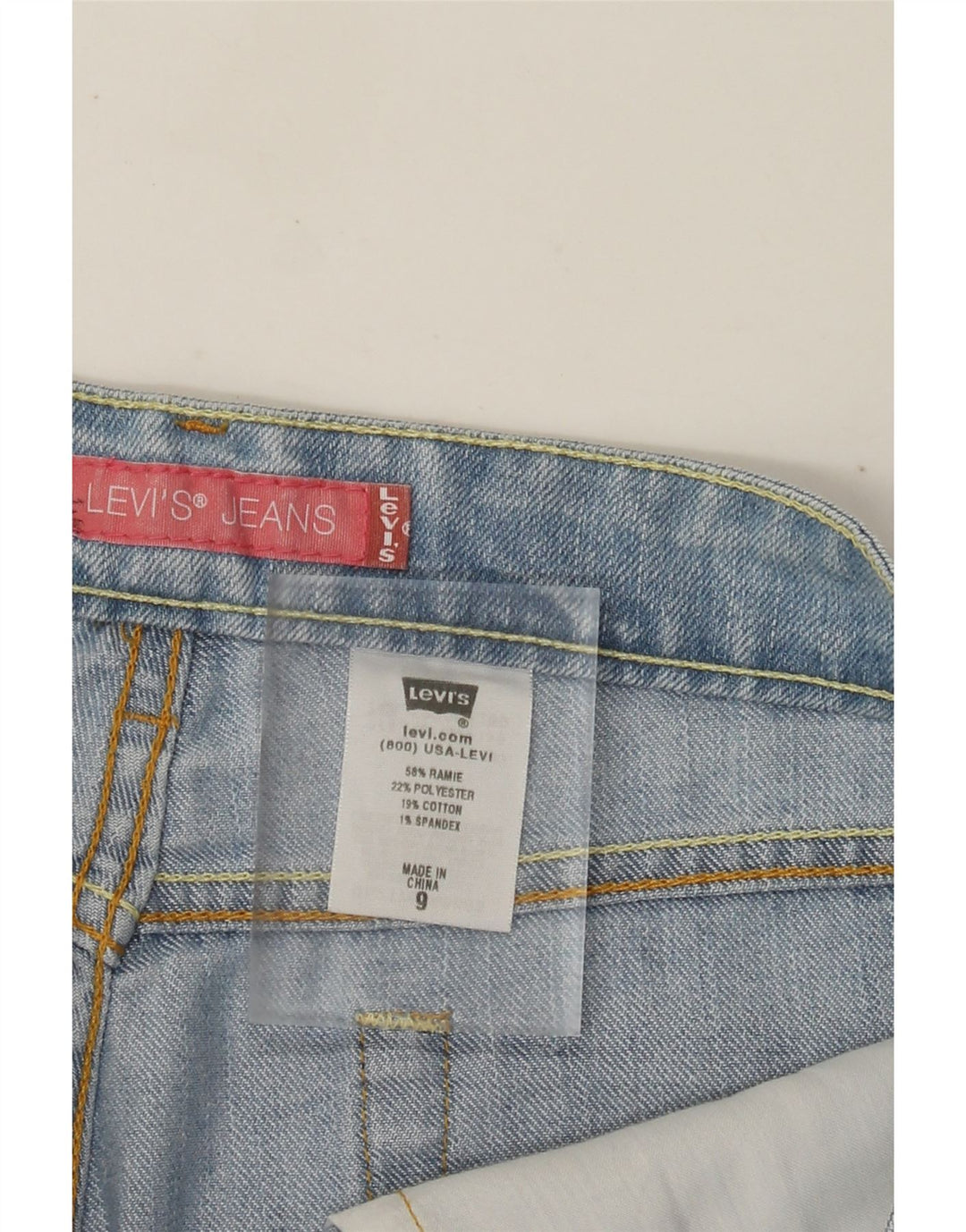 Levi's Damen Bermuda Denim Shorts US 9 Medium W32 Blue Ramie