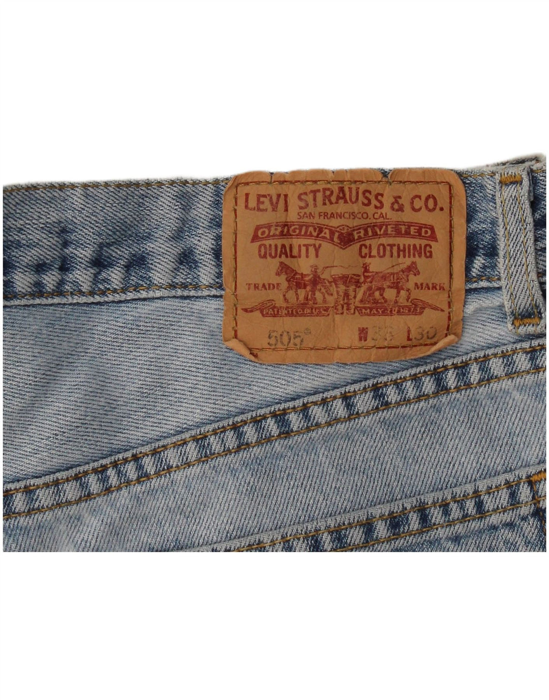 Levi's Damen 505 Jeansshorts mit hoher Taille und normaler Passform, W33, Mittelblau