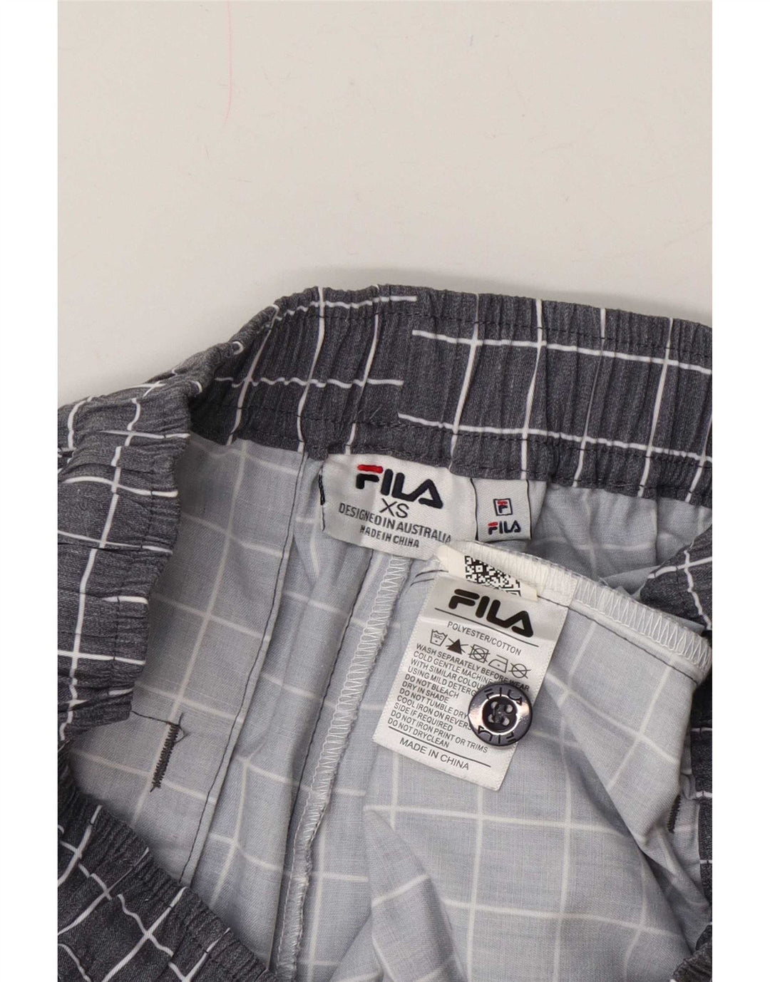Fila Herren Sportshorts XS grau kariertes Polyester