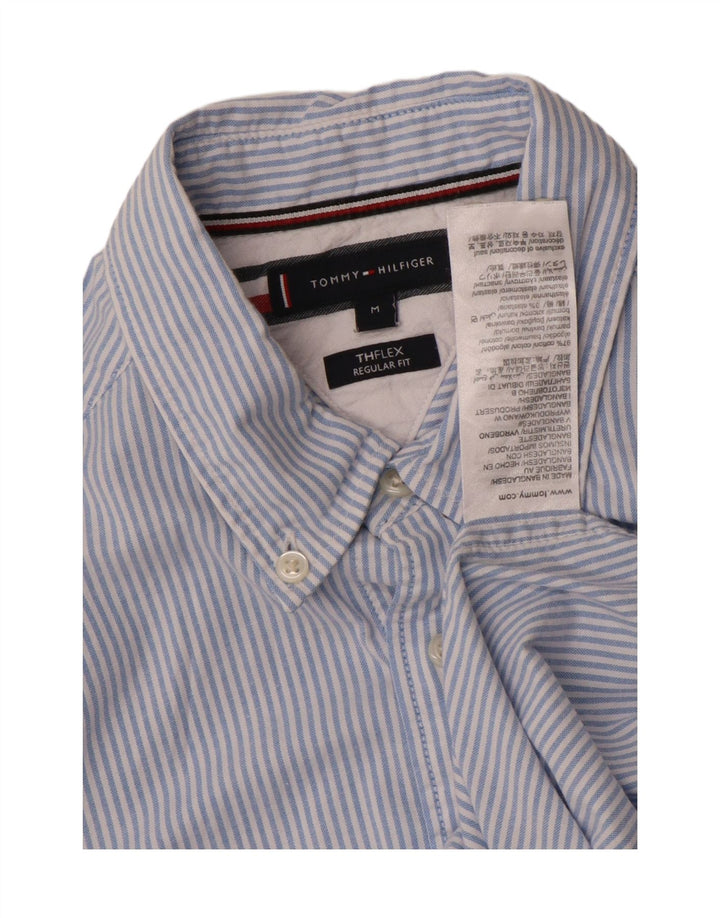 TOMMY HILFIGER Herren-Hemd mit normaler Passform, mittelblaue Nadelstreifen-Baumwolle