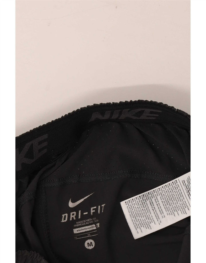 Nike Herren Dri Fit Graphic Sport Shorts Mittelgraues Polyester