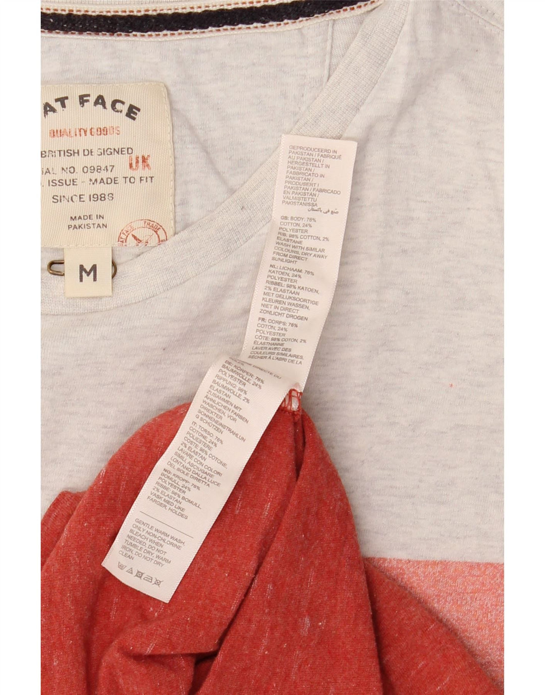 FAT FACE Herren-T-Shirt-Oberteil aus mittelroter Colourblock-Baumwolle