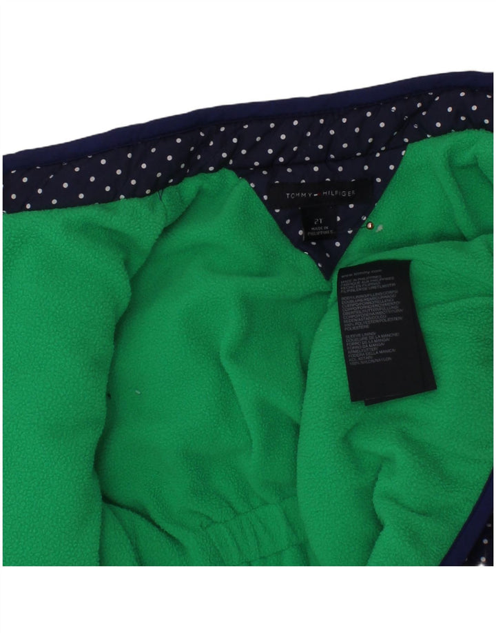 TOMMY HILFIGER Steppjacke für Babys, Mädchen, 18–24 Monate, marineblau gepunktet