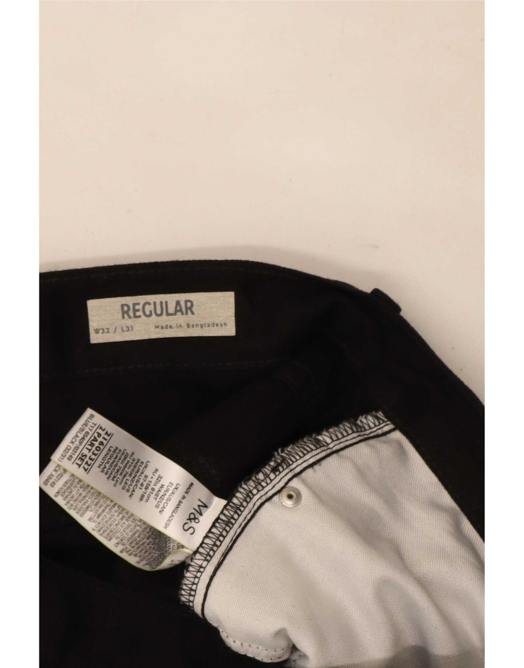 Marks & Spencer Herren-Jeans mit normaler Passform, gerade Passform, W32, L31, schwarze Baumwolle
