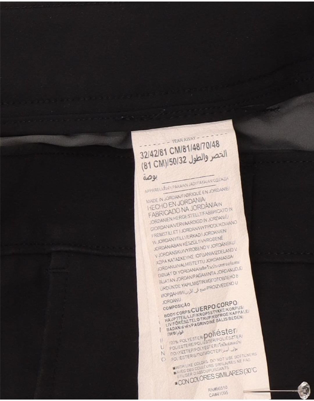 Under Armour Herren Chinoshorts W32 Mittelschwarzes Polyester