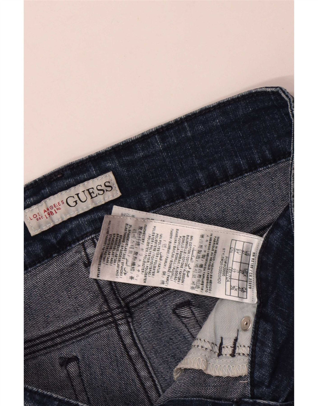 Guess Damen Jeansshorts W29 mittelblaue Baumwolle