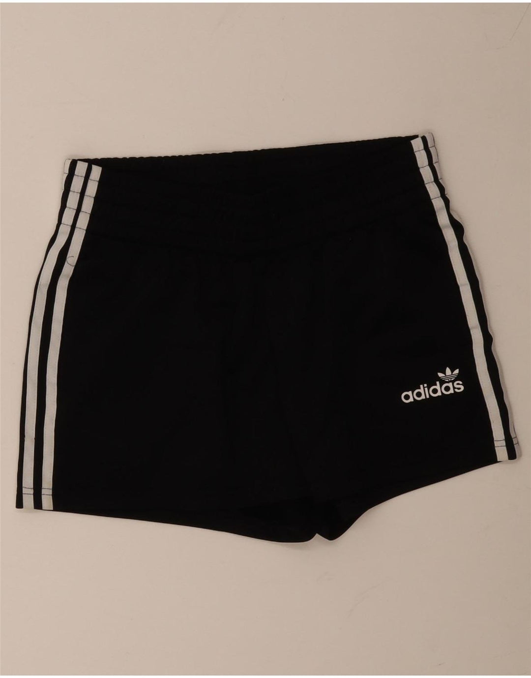 ADIDAS Damen Sportshorts UK 12 Medium Schwarz Polyester