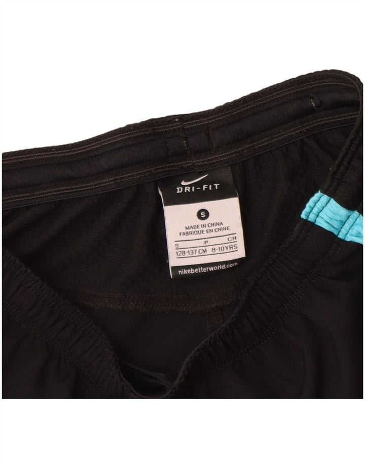 NIKE Boys Dri Fit Sport Shorts 8-9 Years Small Black Colourblock Polyester Vintage Nike and Second-Hand Nike from Messina Hembry 