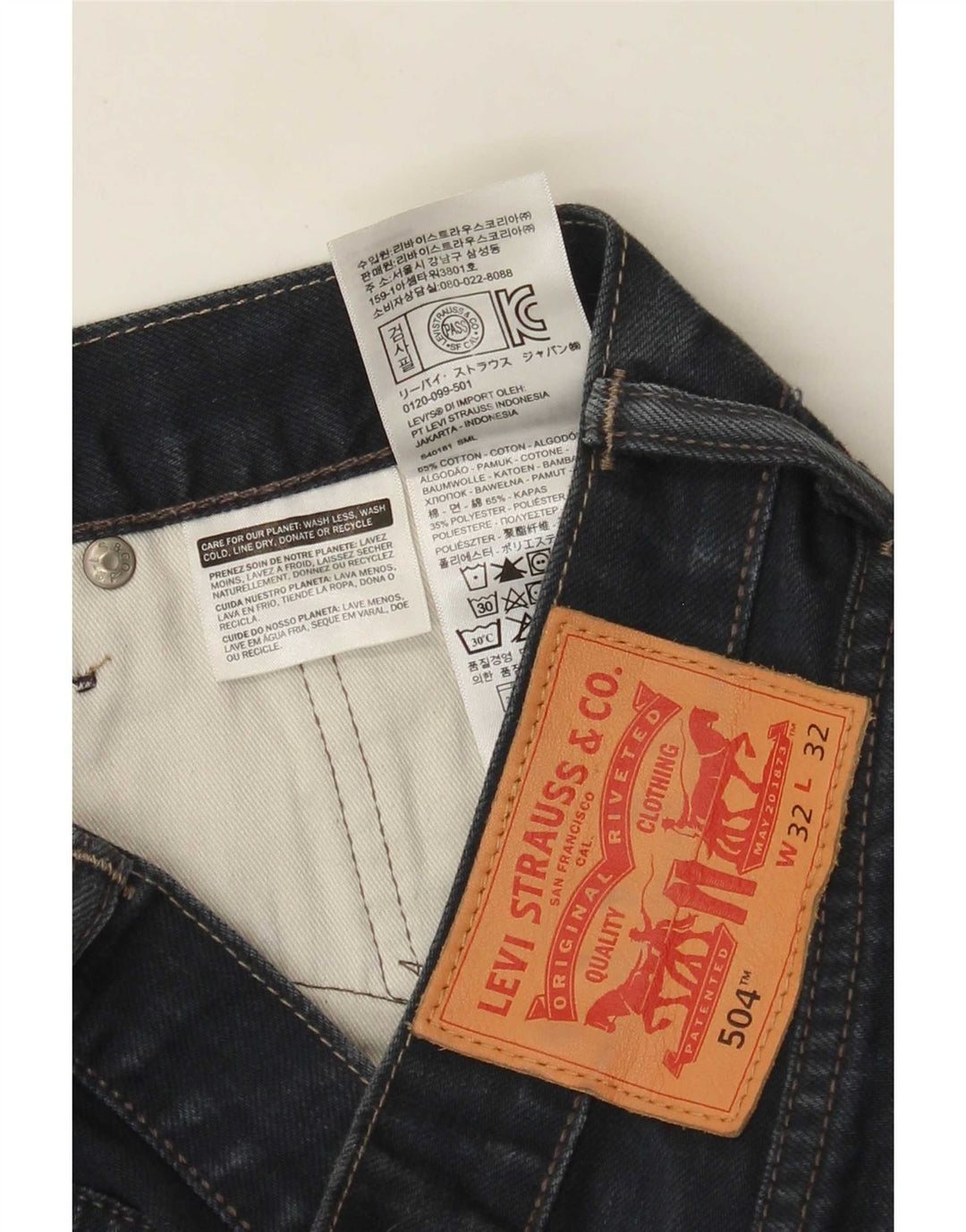 Levi's Herren 504 Straight Jeans W32 L32 Marineblaue Baumwolle