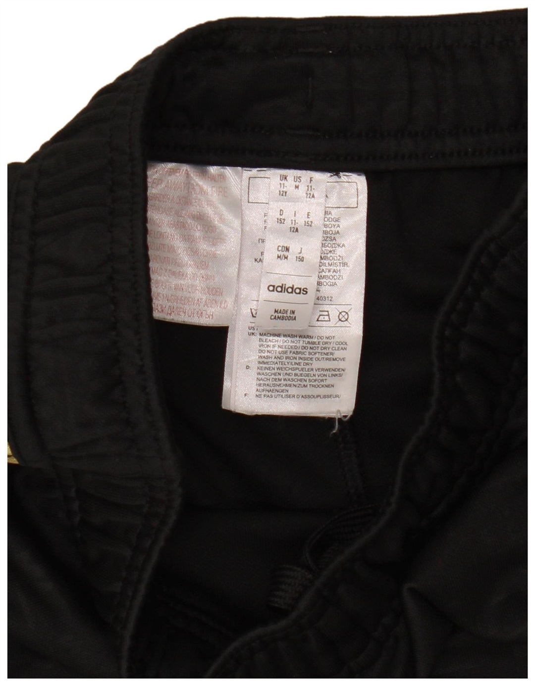 Adidas Sportshorts für Jungen, 11–12 Jahre, schwarzes Polyester