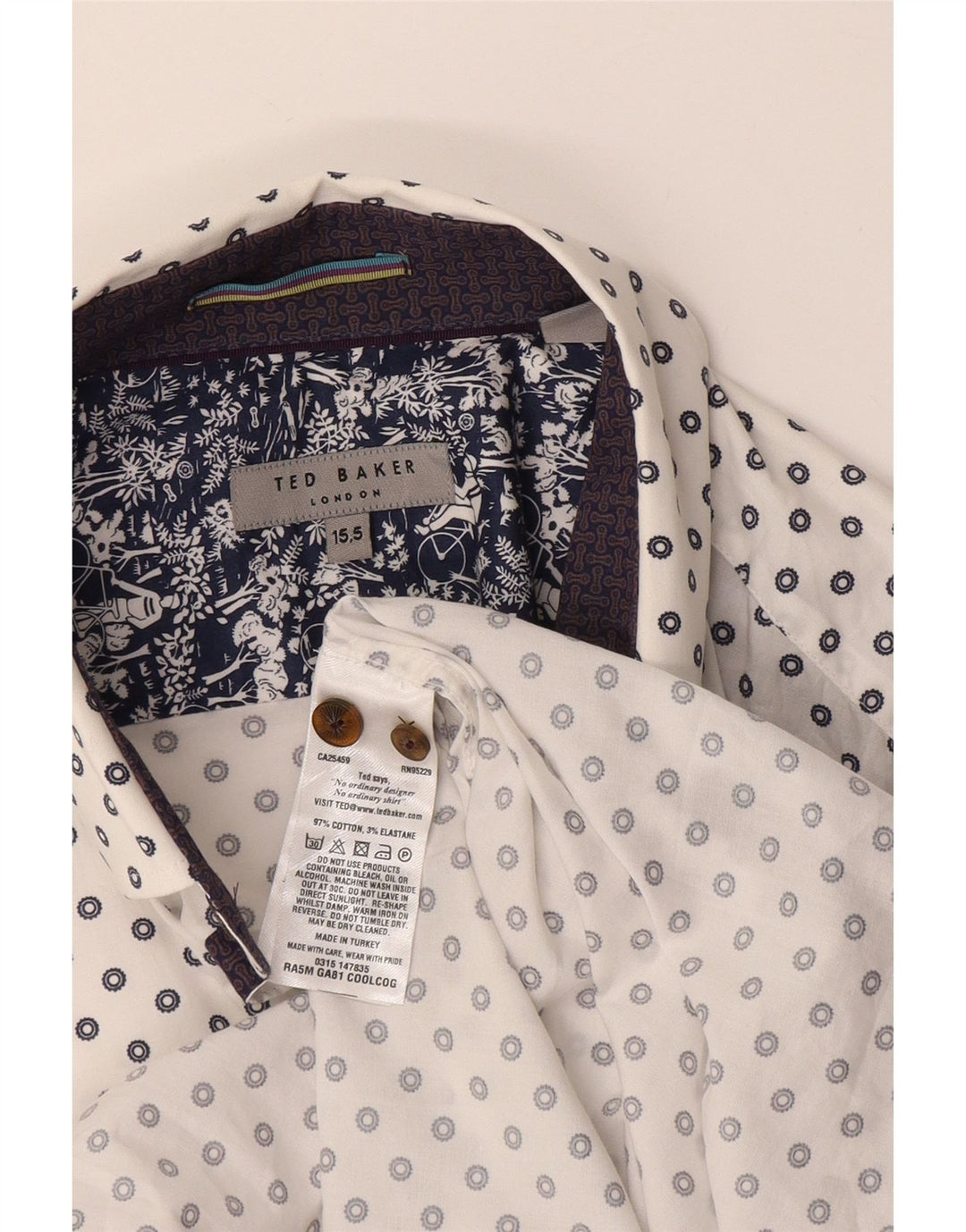 Ted Baker Herrenhemd Größe 15 1/2 Mittelweiße geometrische Baumwolle