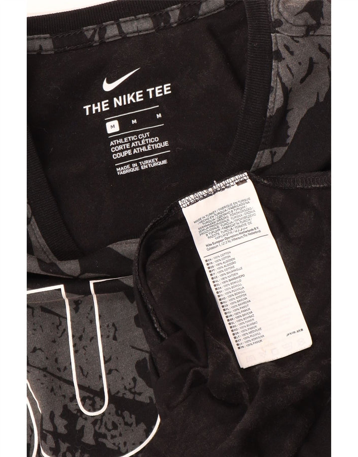 Nike Herren Athletic Cut Abstraktes Muster Grafik-T-Shirt-Oberteil Mittelgrau