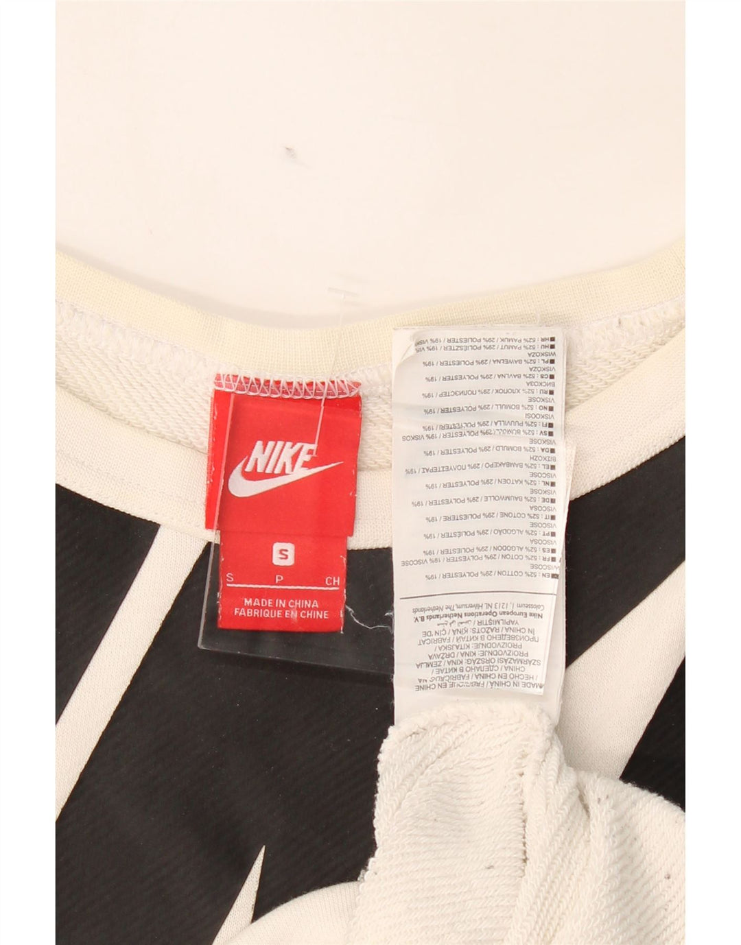 NIKE Womens Oversized Graphic T-Shirt Top UK 10 Small White Cotton Vintage Nike and Second-Hand Nike from Messina Hembry 
