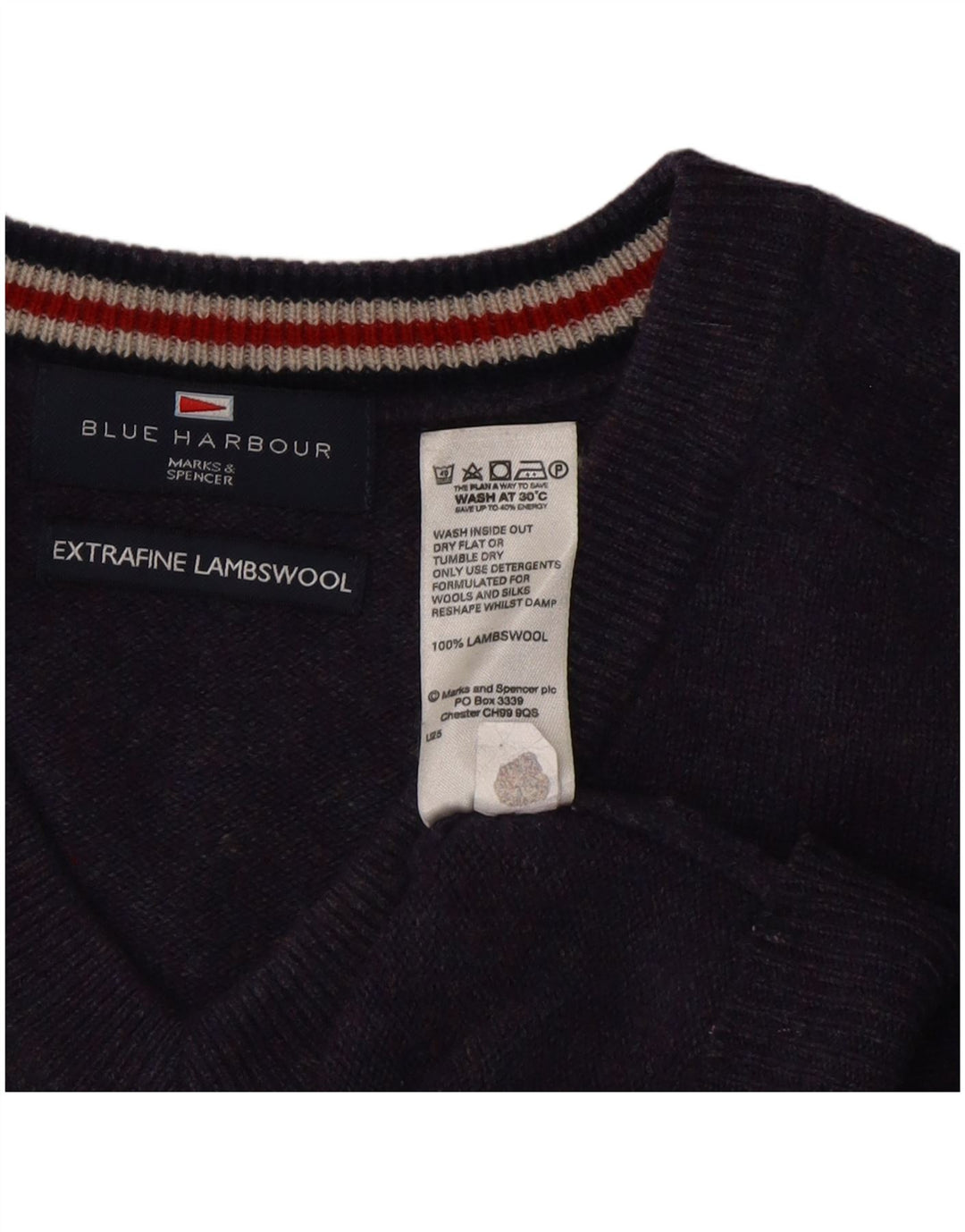 Marks & Spencer Herren Blauer Harbor-Pullover mit V-Ausschnitt Mittelviolett