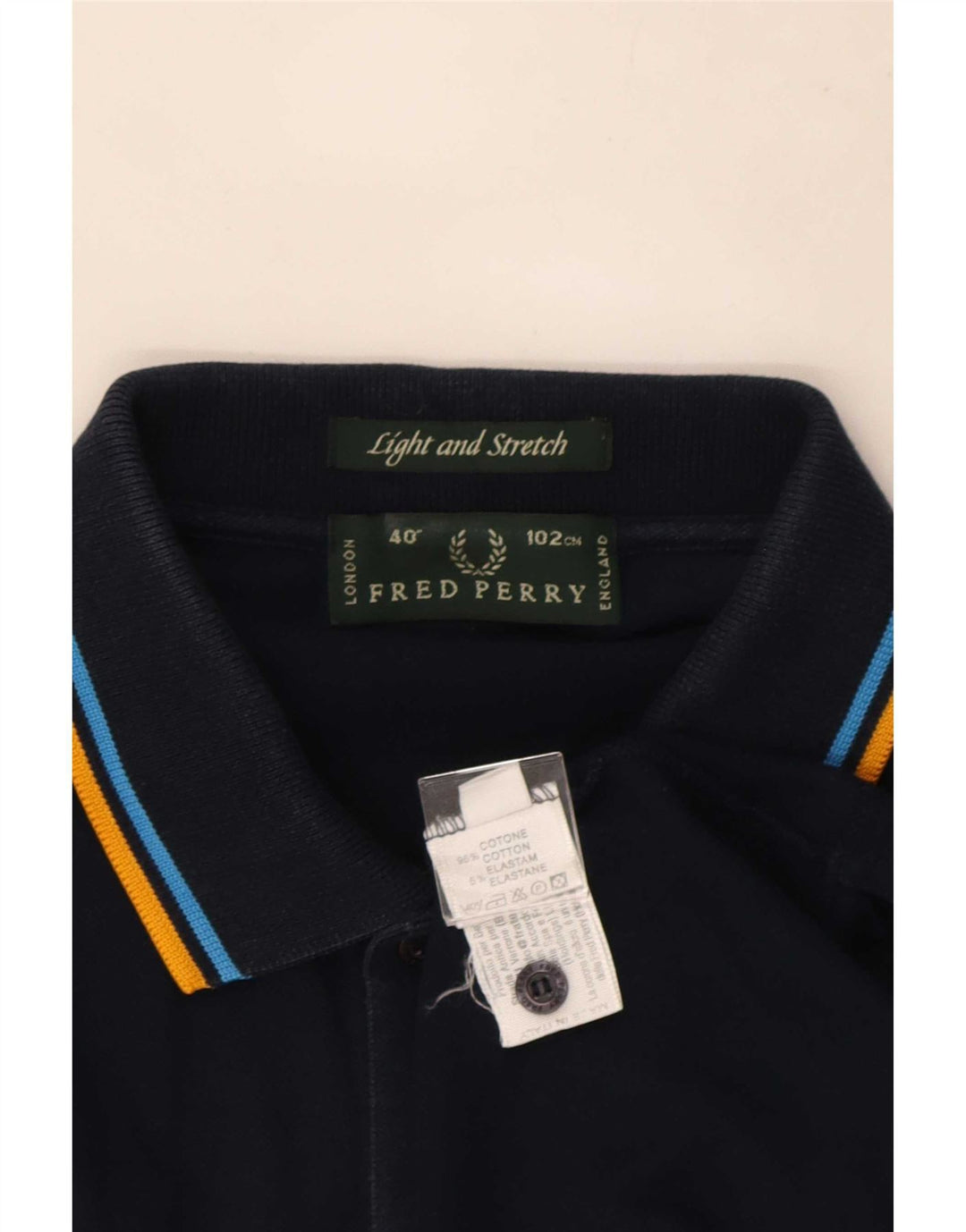 Fred Perry Herren-Poloshirt aus mittelblauer, gestreifter Baumwolle