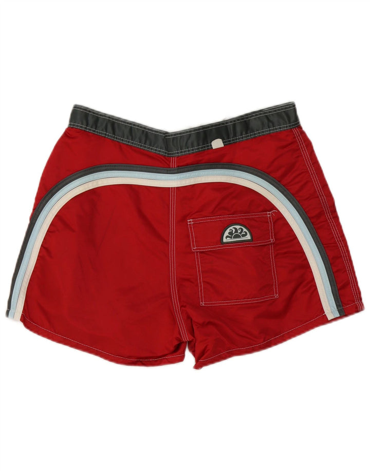 Sundek Herren-Badeshorts mit Grafik, mittelrot, gestreift, Nylon
