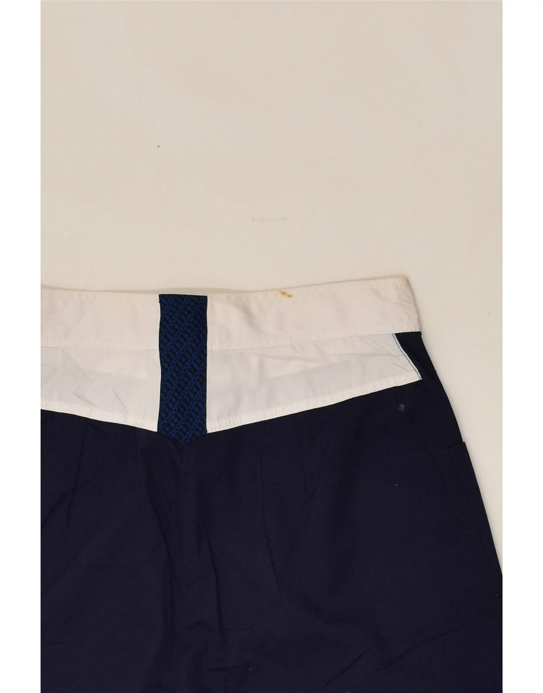 AUSTRALIAN L'ALPINA Womens Casual Shorts IT 42 Medium W26 Navy Blue | Vintage AUSTRALIAN L'ALPINA | Thrift | Second-Hand AUSTRALIAN L'ALPINA | Used Clothing | Messina Hembry 