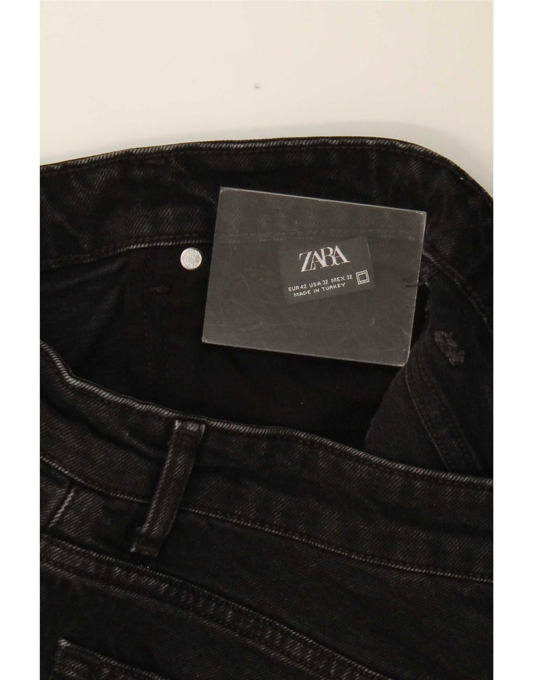 Zara Herren Jeansshorts EU 42 Large W32 Schwarz