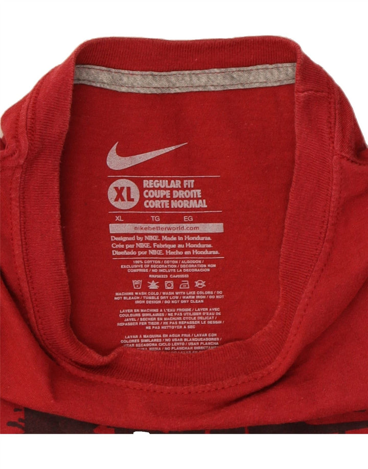 NIKE Mens Regular Fit Graphic T-Shirt Top XL Red Cotton Vintage Nike and Second-Hand Nike from Messina Hembry 