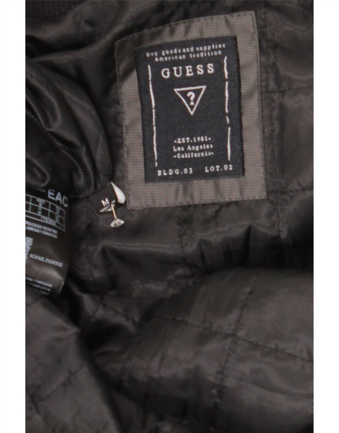 Guess Herren Bomberjacke UK 38 Mittelschwarzes Polyester