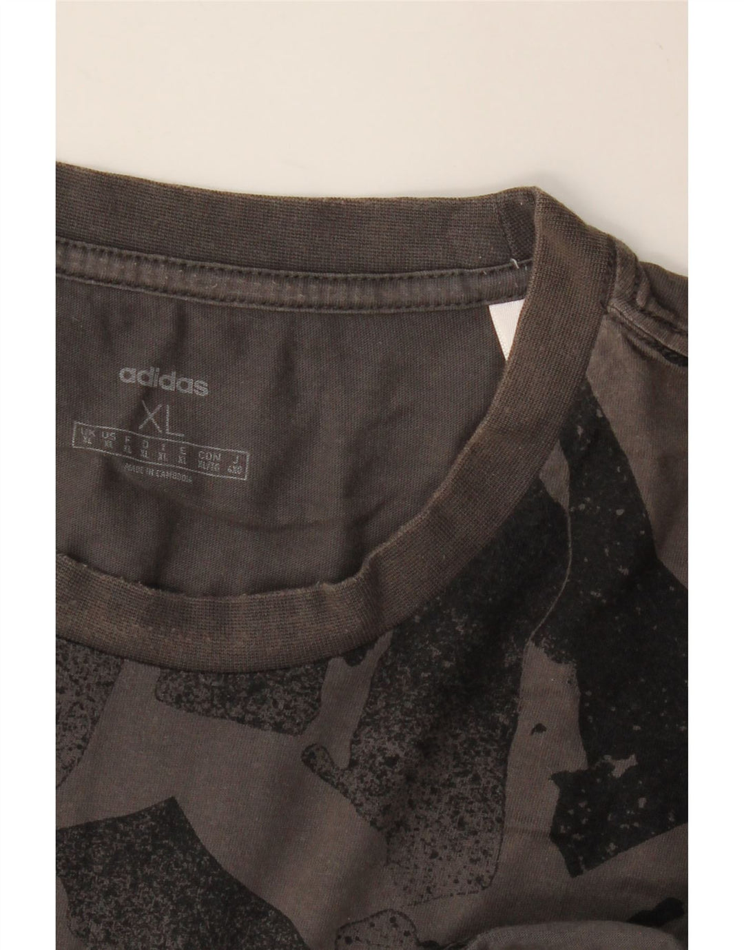 ADIDAS Herren T-Shirt mit abstraktem Muster, XL, Grau