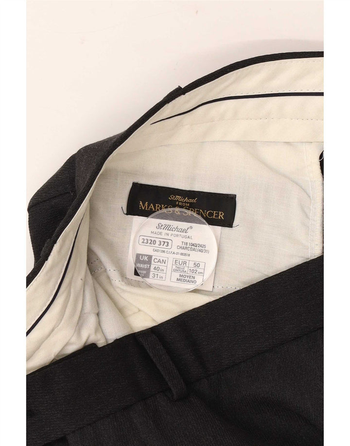 Gerade Herren-Anzughose von Marks & Spencer, W40, L28, grau, Polyester