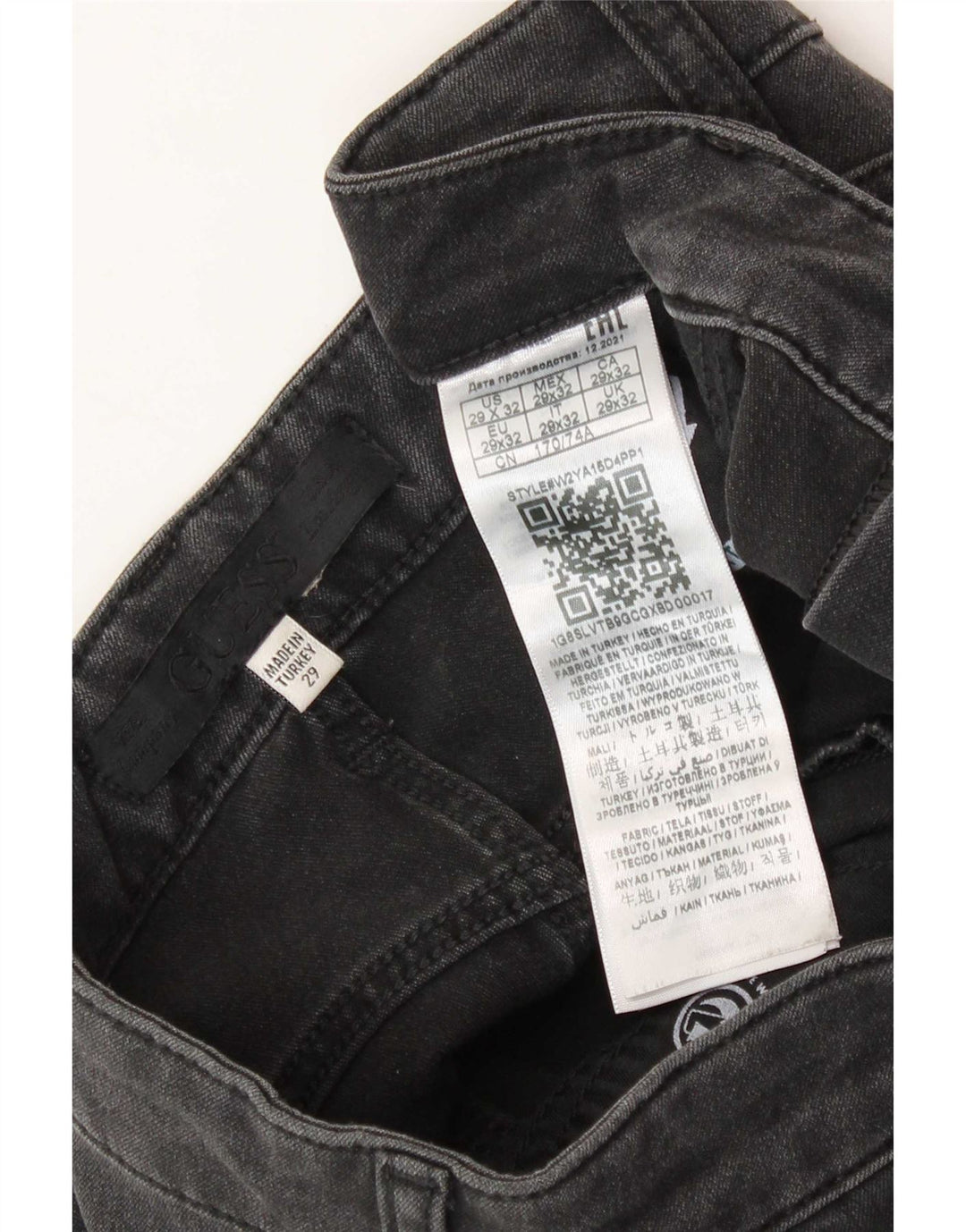 Guess Herren Straight Jeans W29 L32 Schwarze Viskose