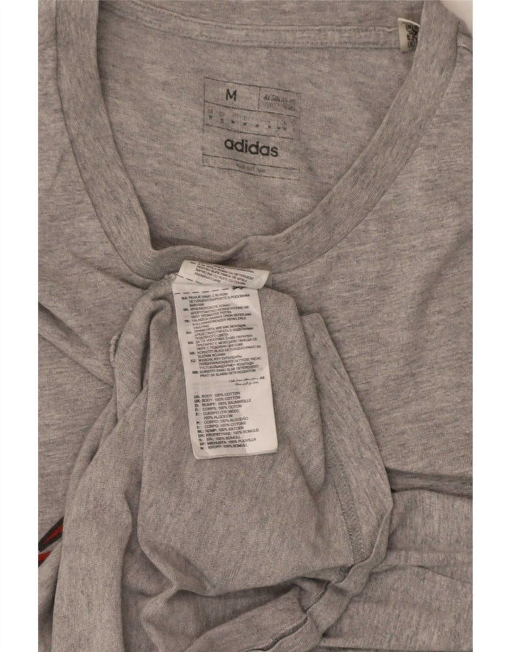 Adidas Herren Mustangs Kurzarm-T-Shirt mit normaler Grafik, Mittelgrau