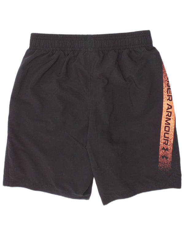 Under Armour Jungen-Sportshorts mit Grafik, 9–10 Jahre, Mittelschwarz, Farbblock