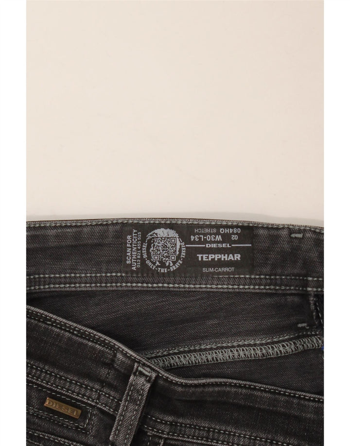 DIESEL Herren Tepphar Carrot Slim Jeans W30 L31 Schwarz