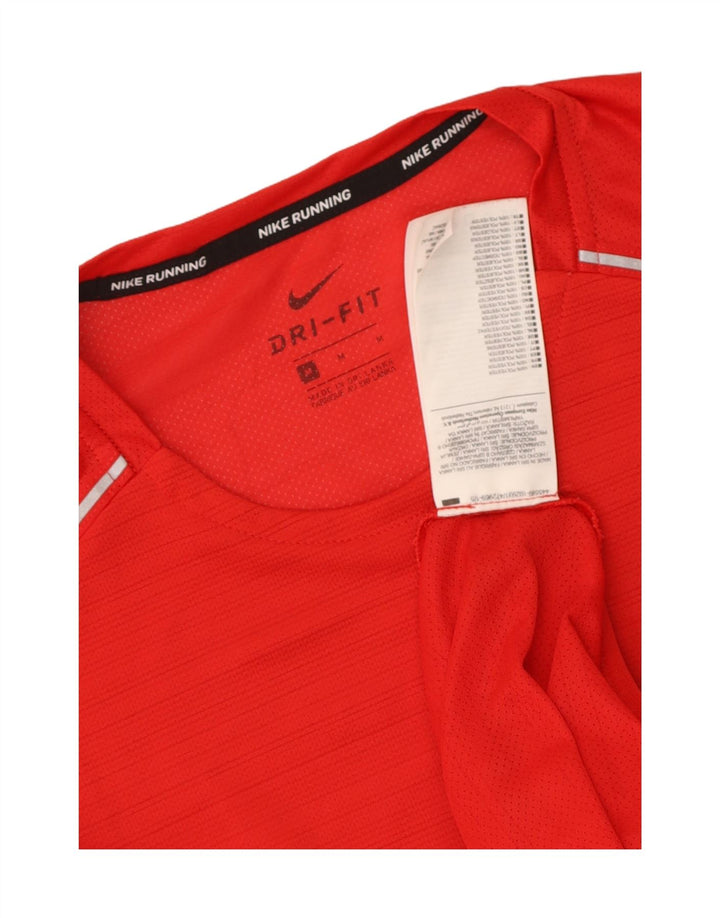 Nike Herren Dri Fit T-Shirt-Oberteil aus mittelrotem Nadelstreifen-Polyester