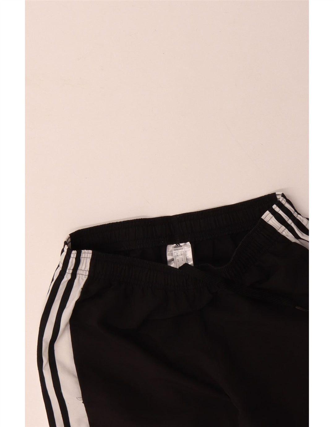 ADIDAS Herren Aeroready Graphic Sport Shorts Mittelschwarz Farbblock