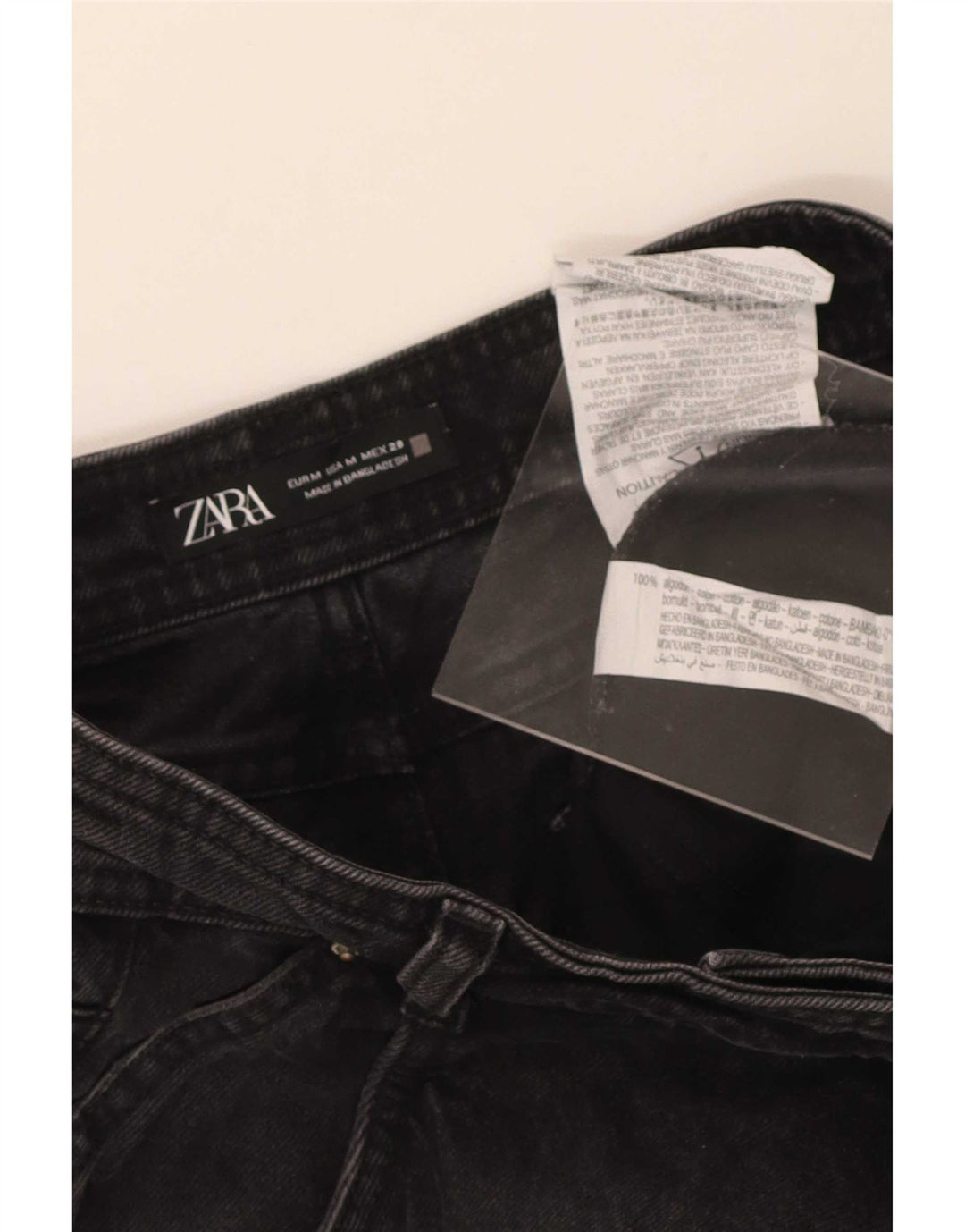 Zara Damen-Jeansshorts, mittelgroß, W28, schwarze Baumwolle