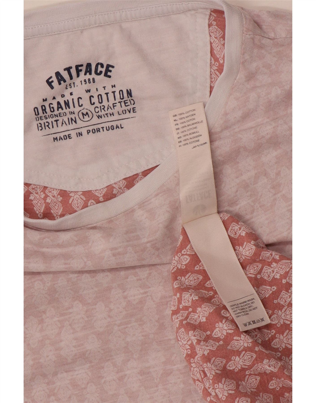 Fat Face Herren-T-Shirt aus mittelrosa Paisley-Baumwolle
