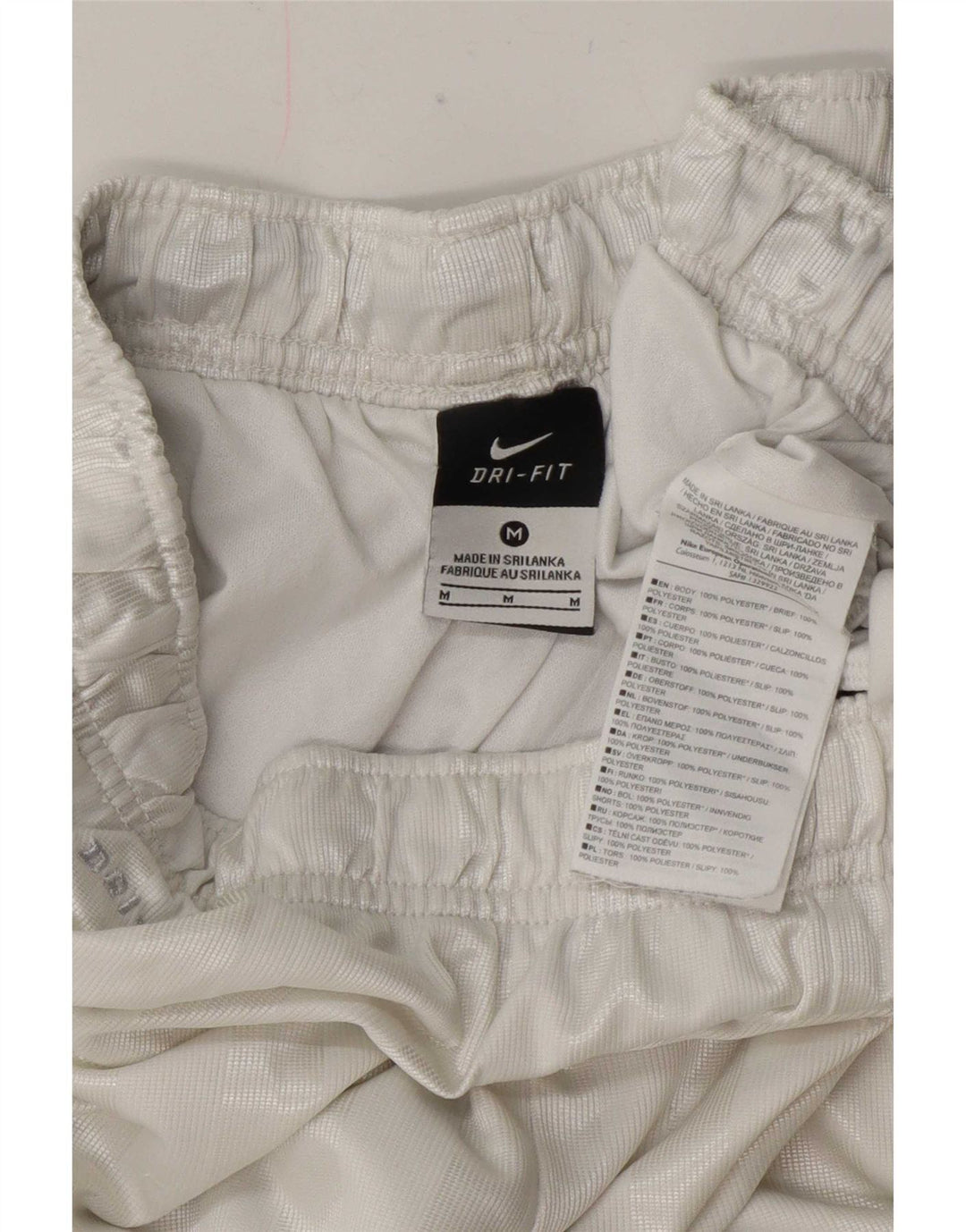 Nike Herren Dri Fit Regular Sport Shorts Mittelweiß gestreiftes Polyester