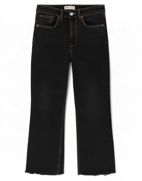Kurze Jeans für Damen von Zara, EU 38, Größe S, W28, L24, Schwarz