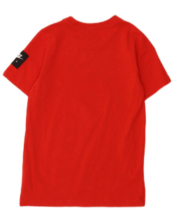 NIKE Grafik-T-Shirt für Jungen, 10–11 Jahre, mittelrote Baumwolle
